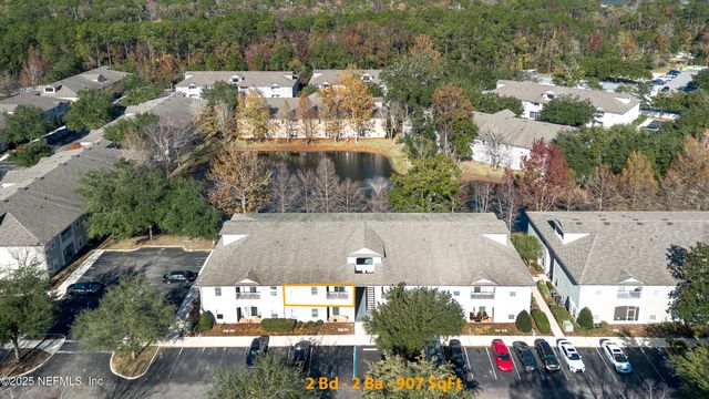 6106 MAGGIES Circle 113, Jacksonville, FL 32244