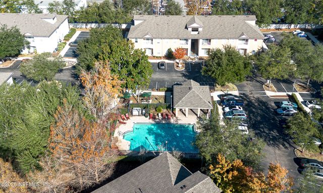 6106 MAGGIES Circle 113, Jacksonville, FL 32244