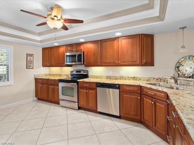 1520 Imperial Golf Course BLVD 211, Naples, FL 34110