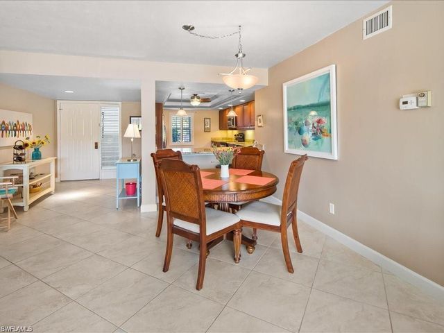 1520 Imperial Golf Course BLVD 211, Naples, FL 34110
