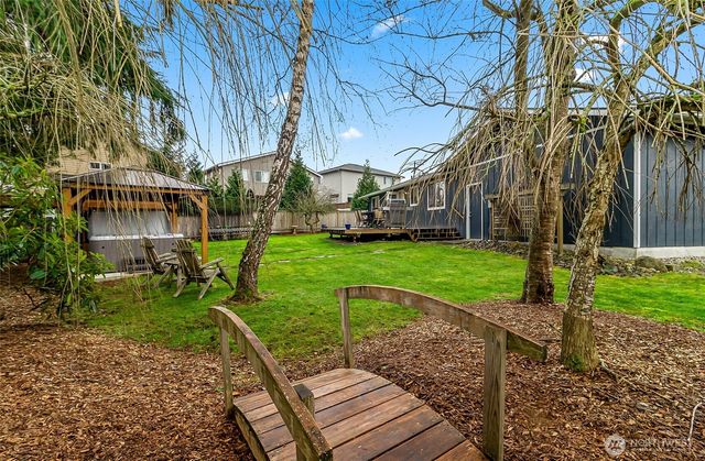 17419 Gravenstein Road, Bothell, WA 98012