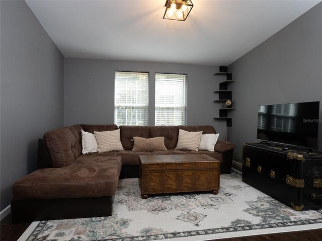 2900 NW 68TH AVENUE, Ocala, FL 34482