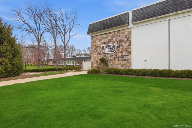 150 Eastbourne Court B, Ridge, NY 11961