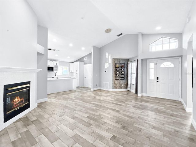 2605 HAWTHORNE LANE, Kissimmee, FL 34743