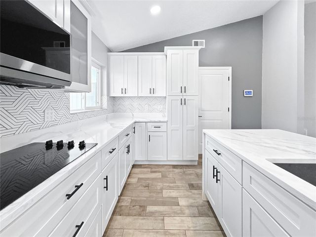 2605 HAWTHORNE LANE, Kissimmee, FL 34743