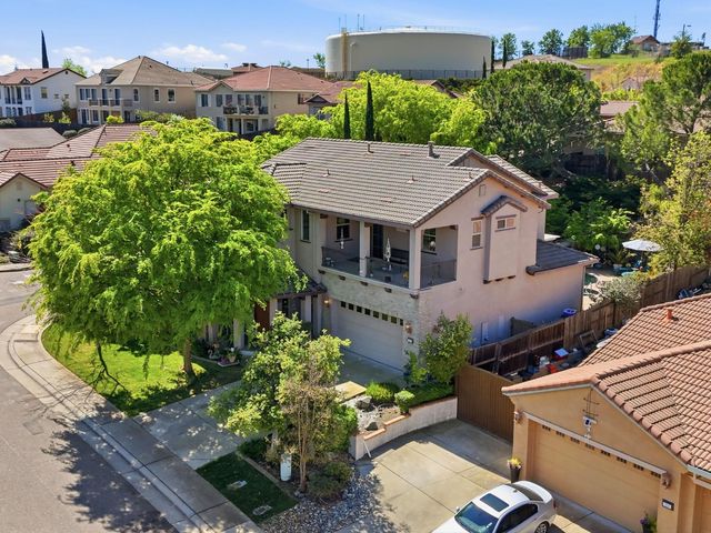 325 Carpenter Hill Rd, Folsom, CA 95630