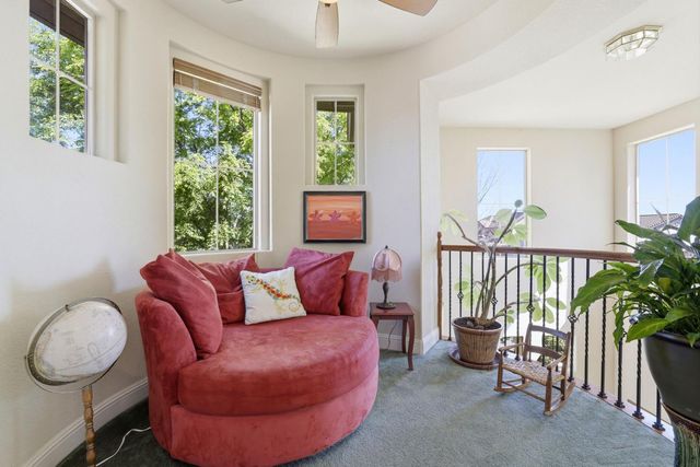 325 Carpenter Hill Rd, Folsom, CA 95630