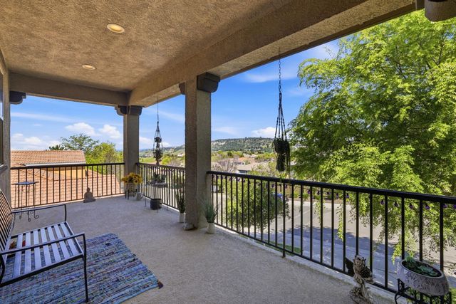 325 Carpenter Hill Rd, Folsom, CA 95630