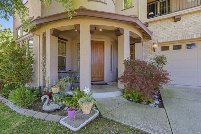 325 Carpenter Hill Rd, Folsom, CA 95630