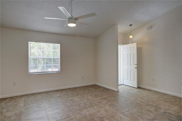 834 Jamaica Avenue, Sebastian, FL 32958