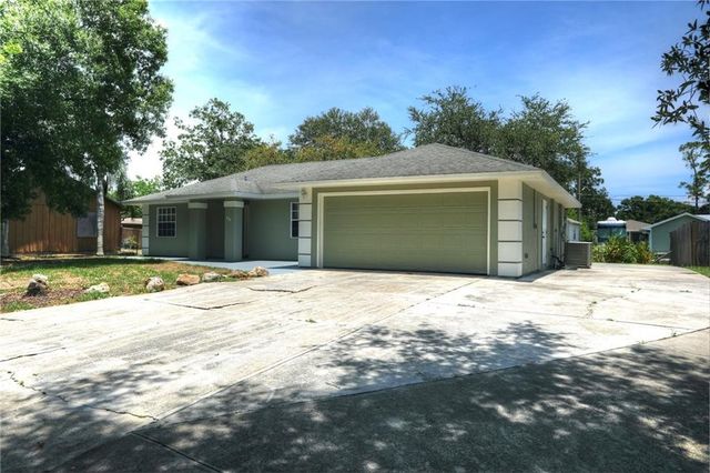 834 Jamaica Avenue, Sebastian, FL 32958