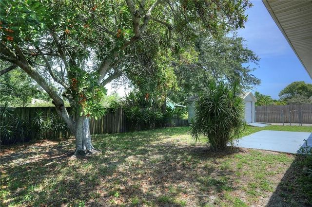 834 Jamaica Avenue, Sebastian, FL 32958