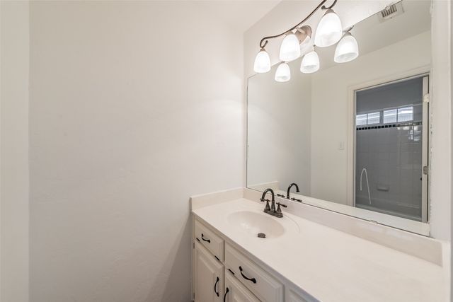 3108 Creekwood Court, Bedford, TX 76021