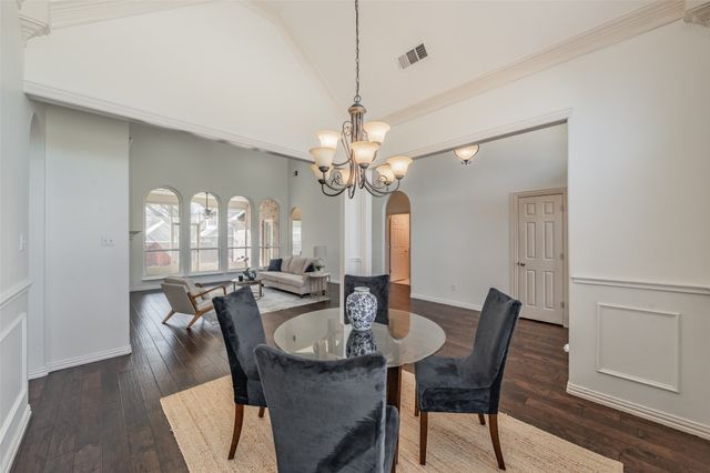 3108 Creekwood Court, Bedford, TX 76021