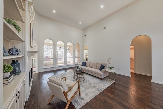 3108 Creekwood Court, Bedford, TX 76021