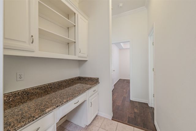 3108 Creekwood Court, Bedford, TX 76021