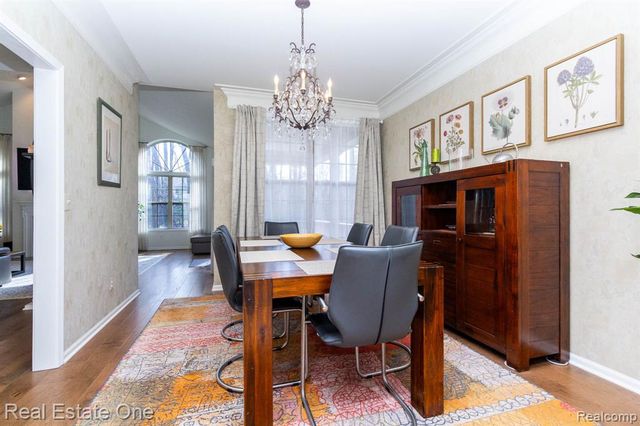 3585 Winding Brook Circle 89, Rochester Hills, MI 48309