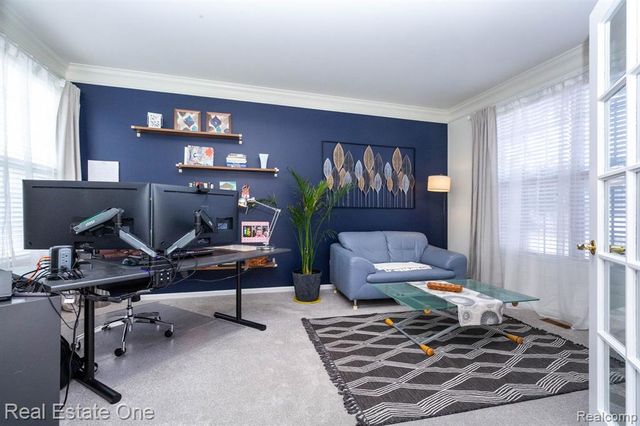 3585 Winding Brook Circle 89, Rochester Hills, MI 48309