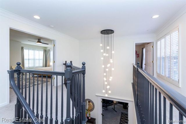 3585 Winding Brook Circle 89, Rochester Hills, MI 48309