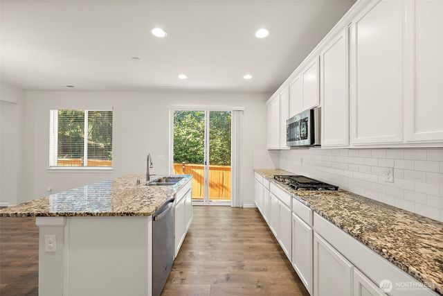 2109 Ava St SE, Lacey, WA 98513