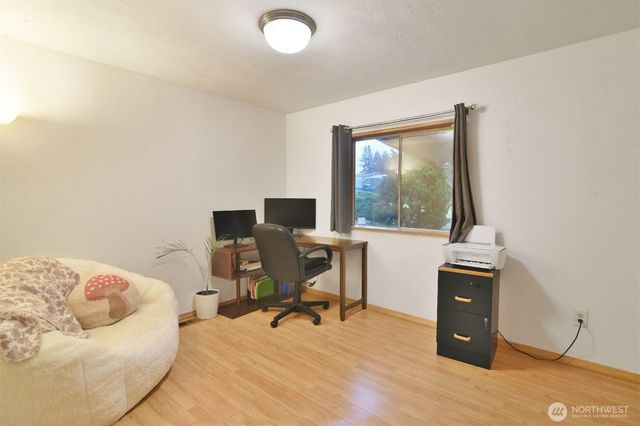 12611 NE 197th Street, Bothell, WA 98011