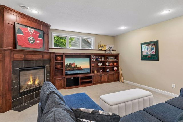 13134 Danube Lane, Rosemount, MN 55068