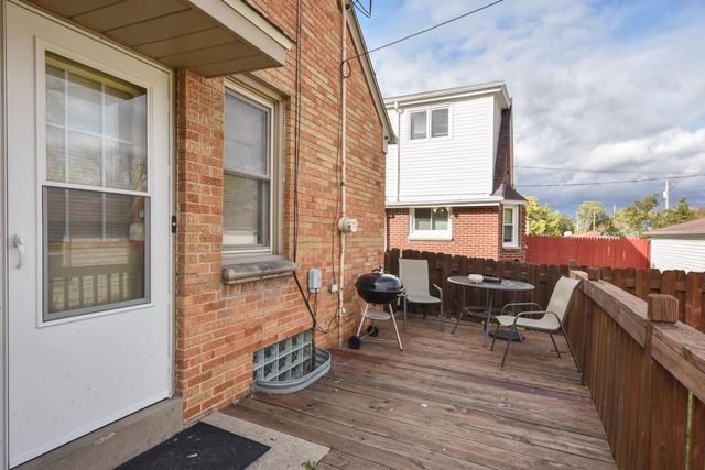 3528 N 57th STREET, Milwaukee, WI 53216