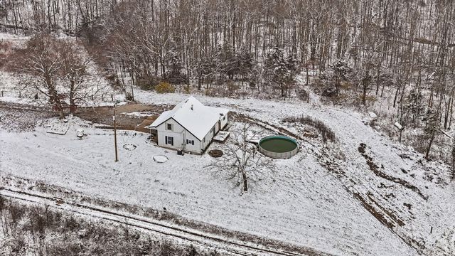 1729 Pinhook Road, Mount Olivet, KY 41064