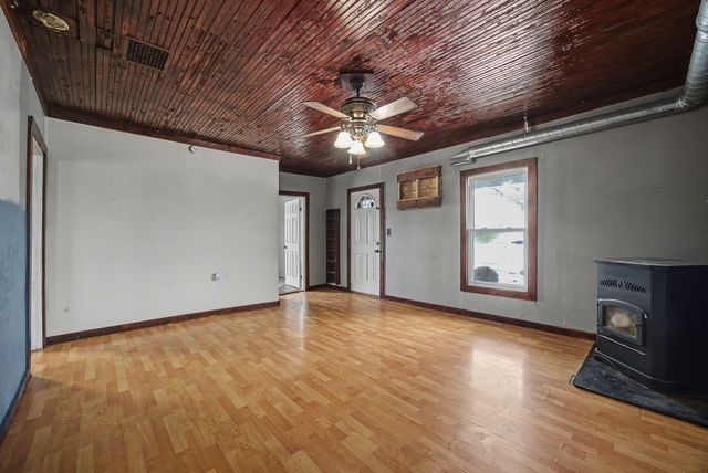 1729 Pinhook Road, Mount Olivet, KY 41064