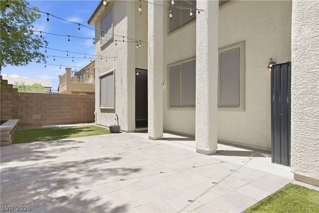 354 Shimmering Moon Street, Henderson, NV 89015