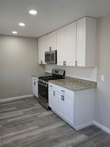 7840 Mirage Valley Drive, Dallas, TX 75232