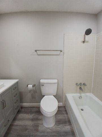 7840 Mirage Valley Drive, Dallas, TX 75232