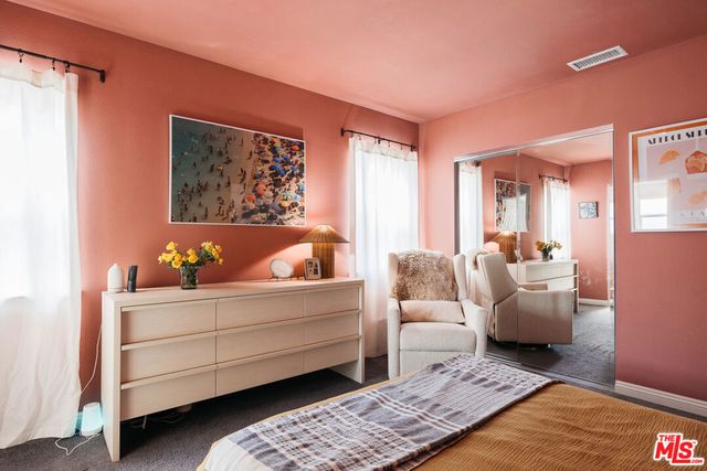 1916 W 94th Street, Los Angeles, CA 90047