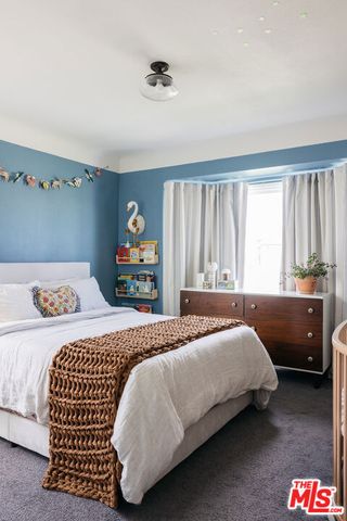 1916 W 94th Street, Los Angeles, CA 90047