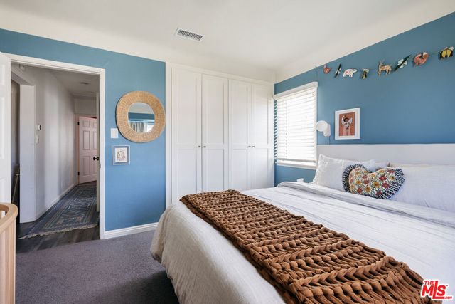 1916 W 94th Street, Los Angeles, CA 90047