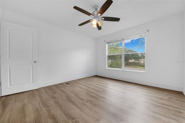 10619 MOSSY CREEK COURT, Orlando, FL 32825