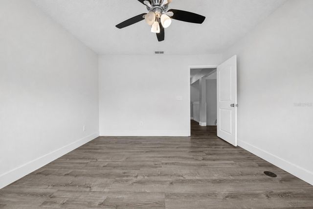 10619 MOSSY CREEK COURT, Orlando, FL 32825