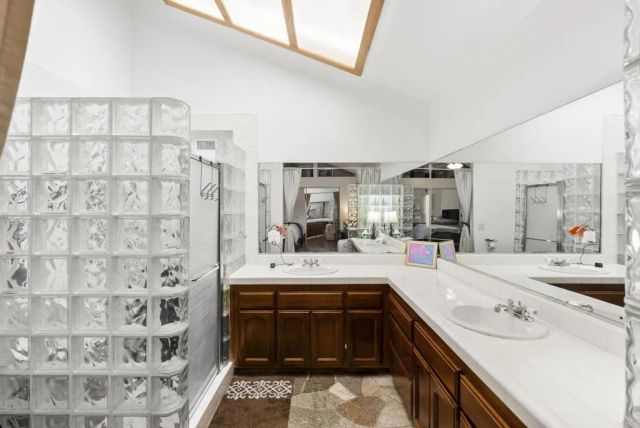 111 La Cresta Trl, El Cajon, CA 92019