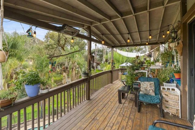 111 La Cresta Trl, El Cajon, CA 92019