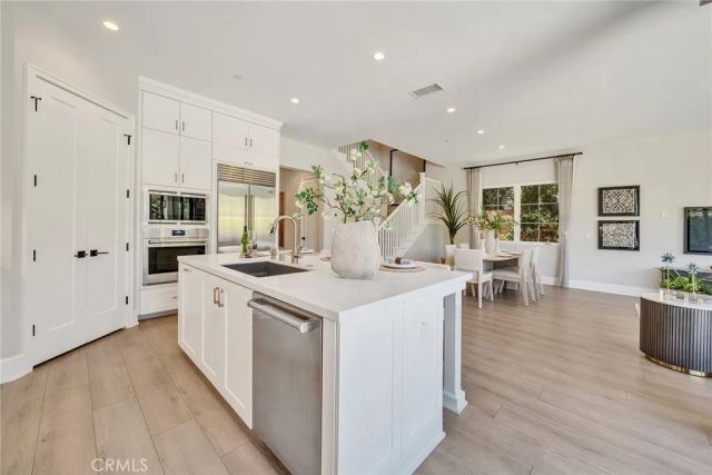 152 Statura, Irvine, CA 92602