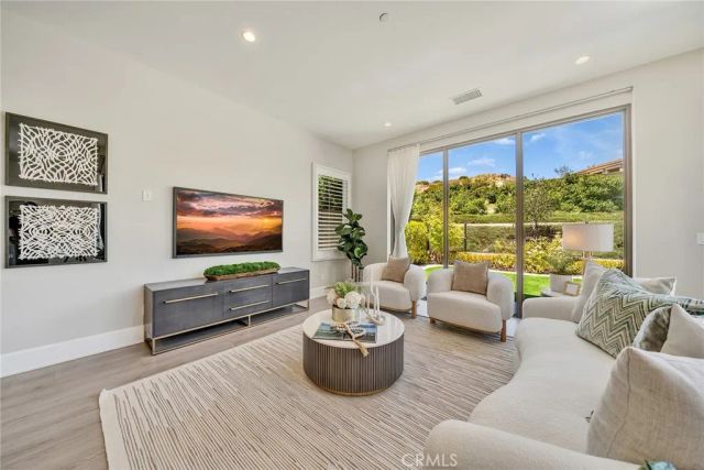 152 Statura, Irvine, CA 92602