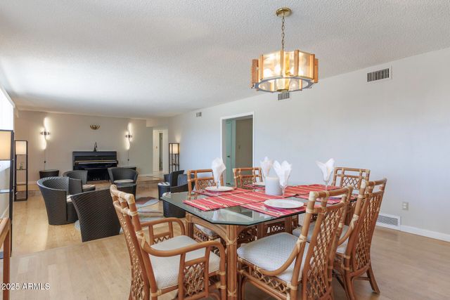 14164 S BANIFF Lane, Arizona City, AZ 85123