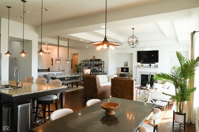 4470 Hickory Ridge Boulevard, Greenwood, IN 46143