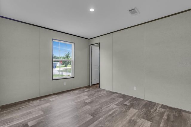 659 ALPINE STREET, Mascotte, FL 34753