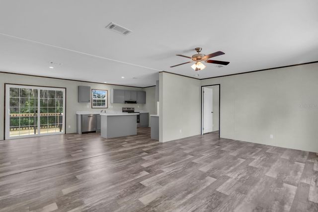 659 ALPINE STREET, Mascotte, FL 34753