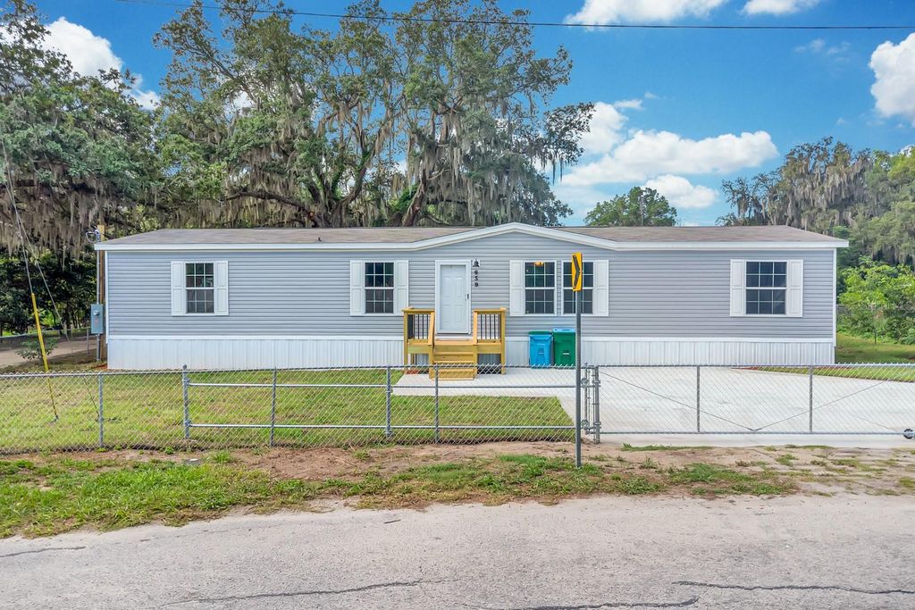 659 ALPINE STREET, Mascotte, FL 34753