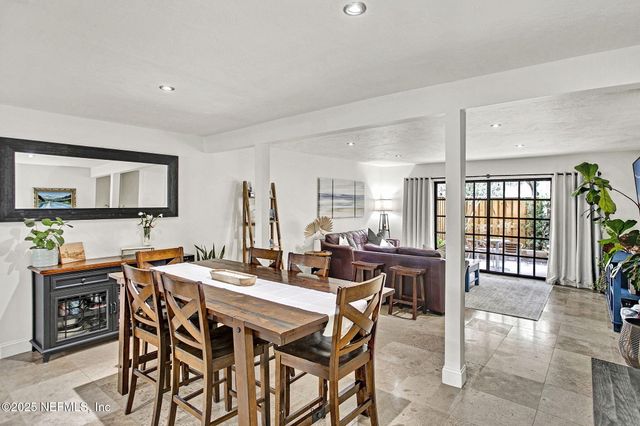 5201 ATLANTIC Boulevard 273, Jacksonville, FL 32207