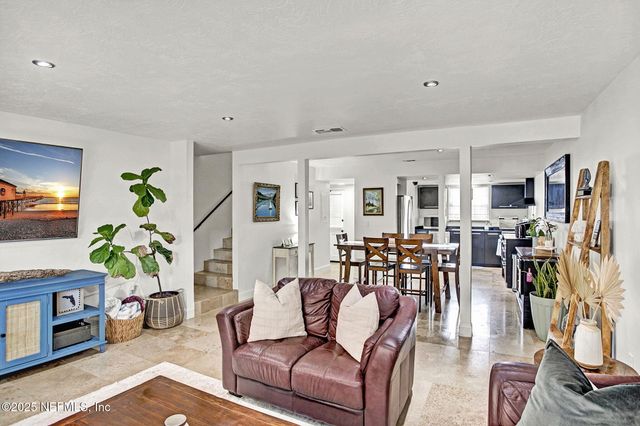 5201 ATLANTIC Boulevard 273, Jacksonville, FL 32207