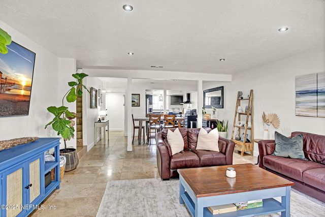 5201 ATLANTIC Boulevard 273, Jacksonville, FL 32207