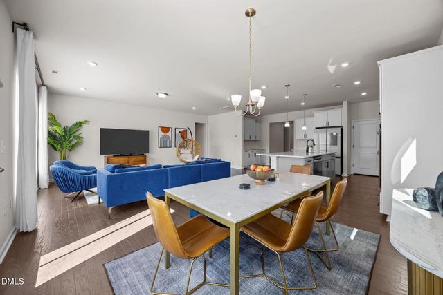 4904 Flathead Place, Fuquay Varina, NC 27526